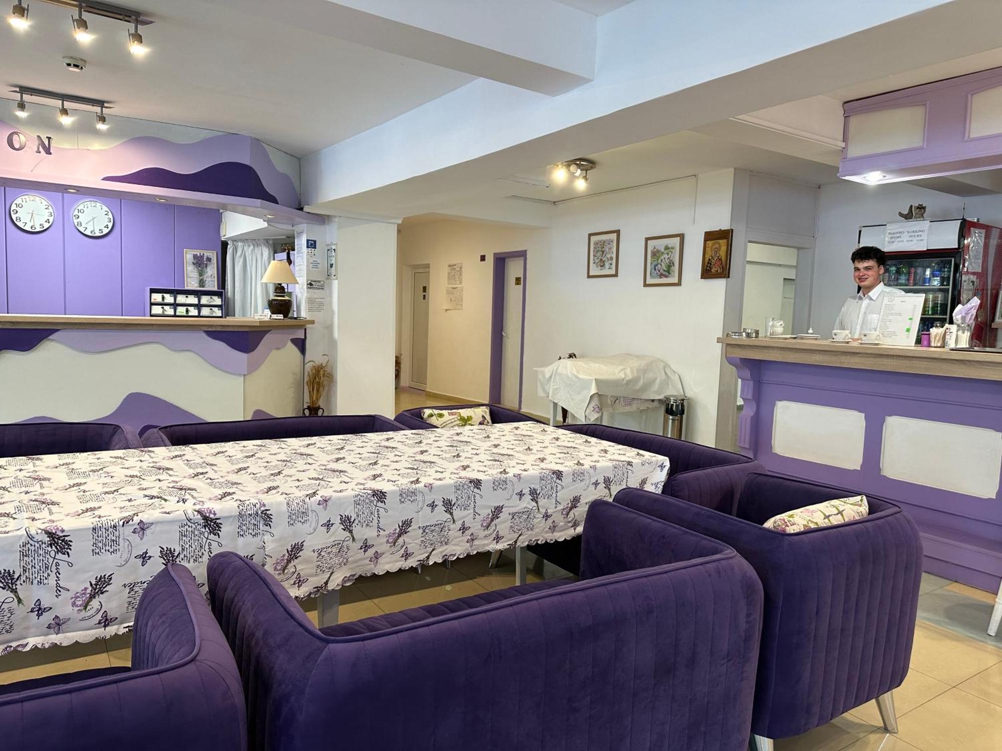 Хотел Рива Golden Sands Bagian luar foto